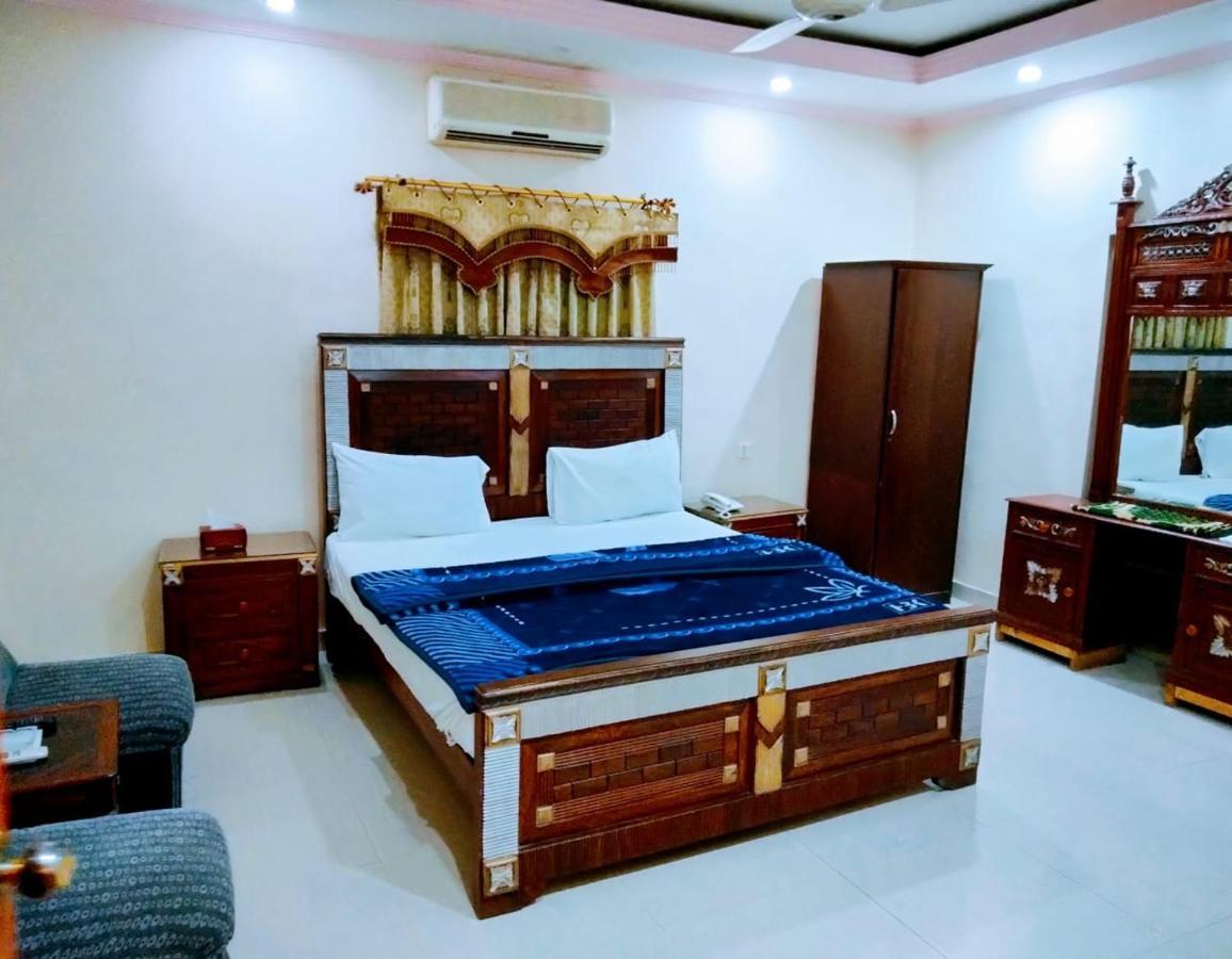 Hotel New Royal Residency Pechs à Karachi Extérieur photo
